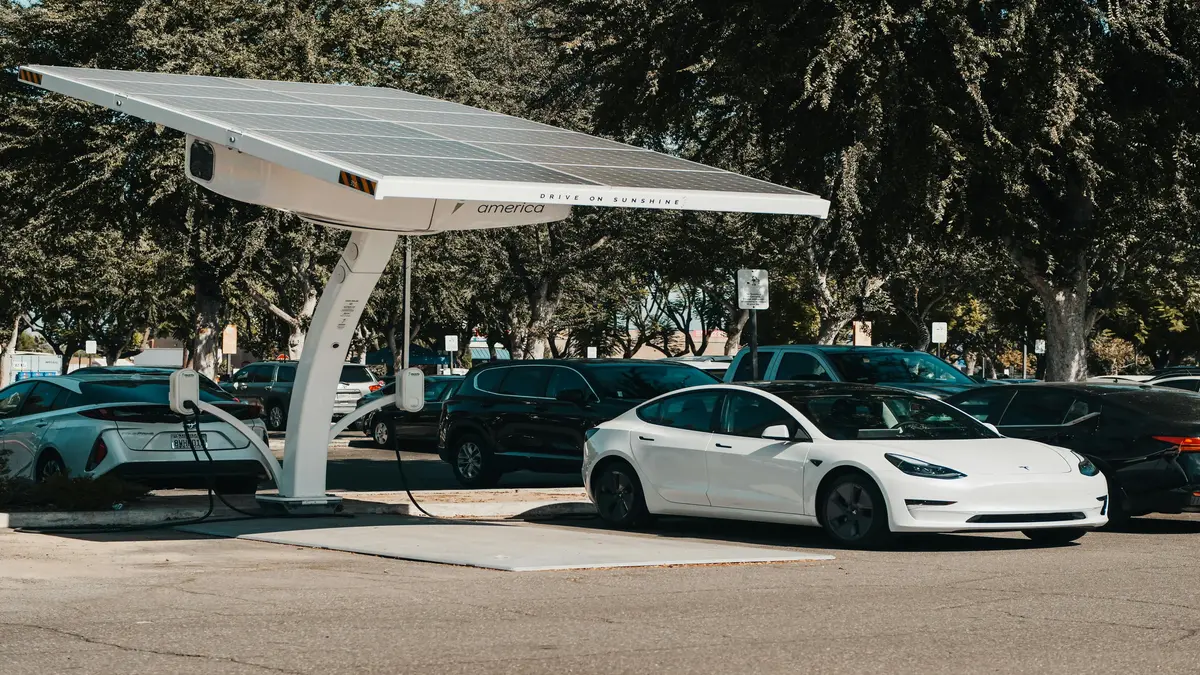 Electric Cars: Software Updates Replacing Mechanics 1 Electric Cars