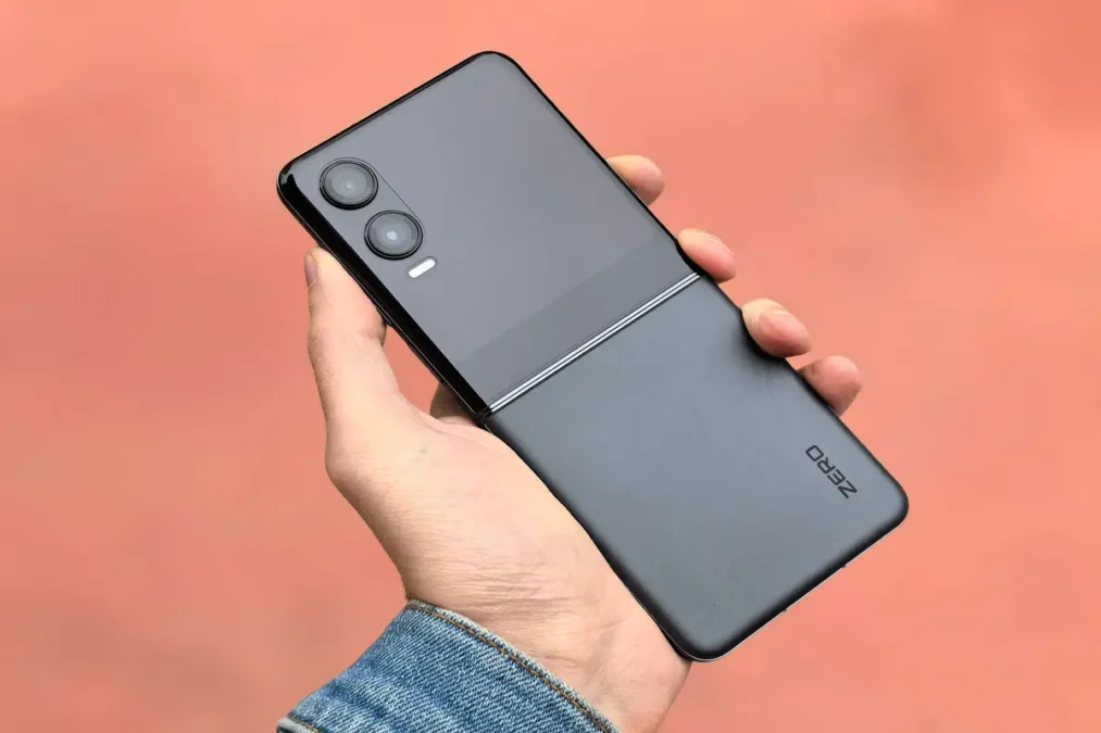 The Evolution of Foldable Phones